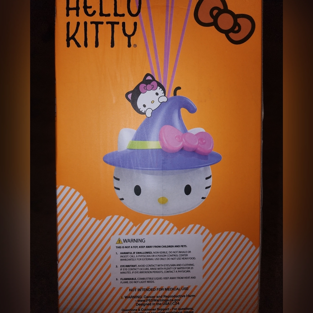 Hello Kitty Ceramic Reed Diffuser - Picture 3 of 6